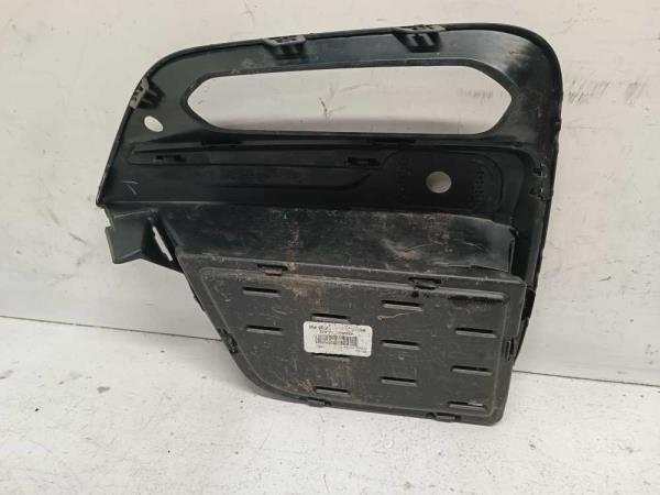 PARECHOC GRILLE PRISE D'AIR DROIT BMW - Vue 2